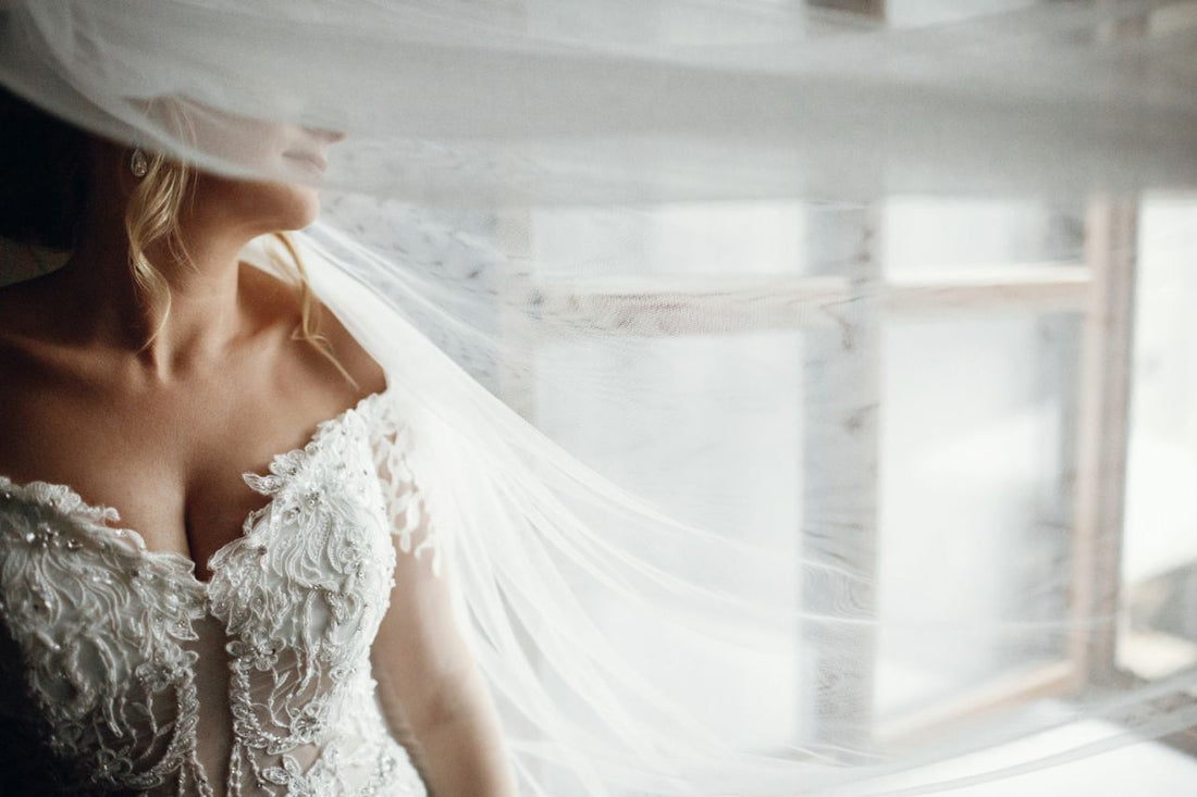 How to Restore and Clean a Vintage Wedding Dress: Expert Tips for Preservation