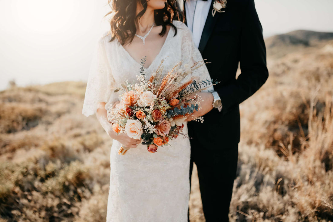 Barn & Rustic Wedding Style Guide: Country Chic