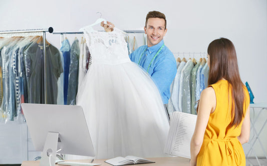 What are the Do's and Don'ts of storing your wedding dress?