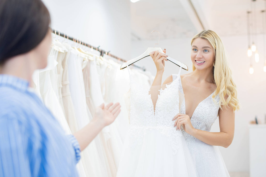 Wedding Dress Shopping Timeline: Australian Bride's Schedule