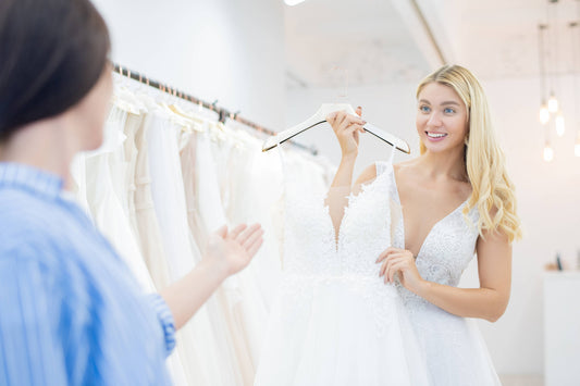 Wedding Dress Shopping Timeline: Australian Bride's Schedule