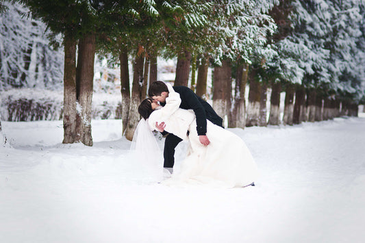 Winter Wedding Dress Guide: Cold Weather Bridal Style
